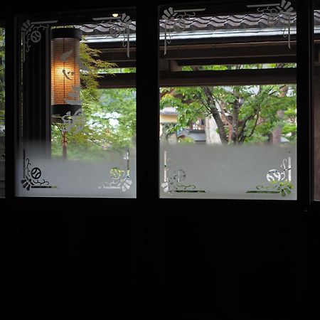 เรียวคัง ยัตซึซังคัง Hotel ฮิดะ ภายนอก รูปภาพ