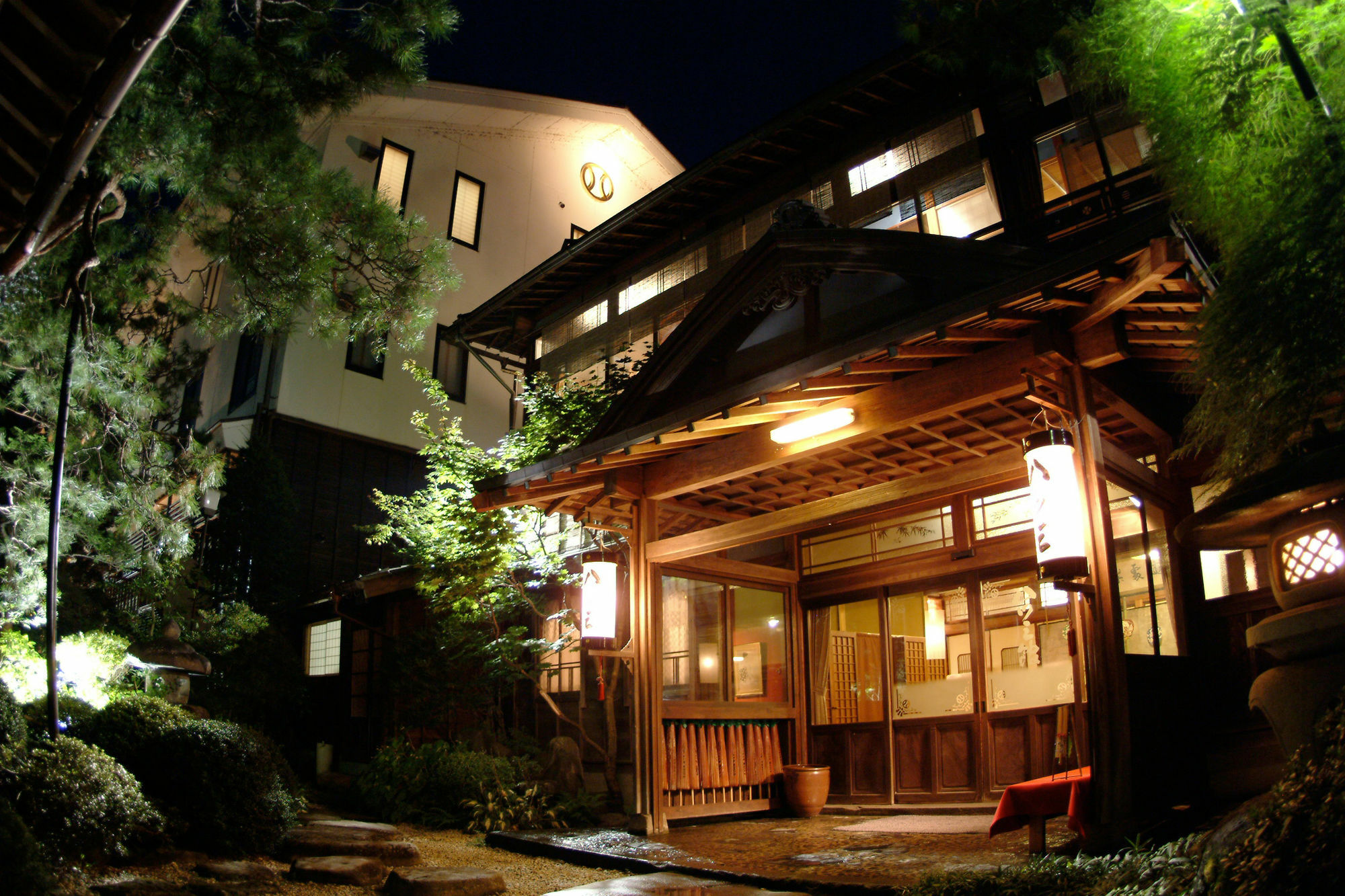 เรียวคัง ยัตซึซังคัง Hotel ฮิดะ ภายนอก รูปภาพ